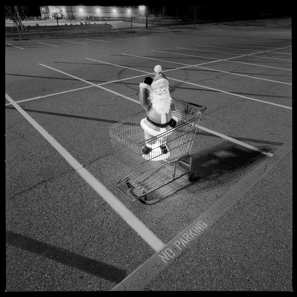 52 Santa Shopping Cart Scan O Rufus Lovett